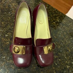 Women's Burgundy Leather Shoes with Gold Accent